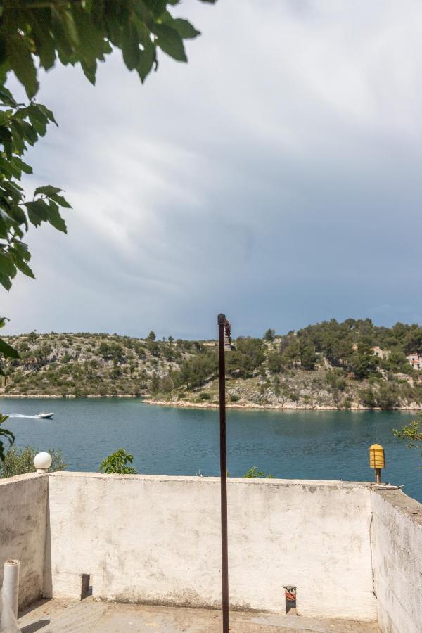 Apartments By The Sea Bobovisca Na Moru, Brac - 5682 Ložišće Bagian luar foto