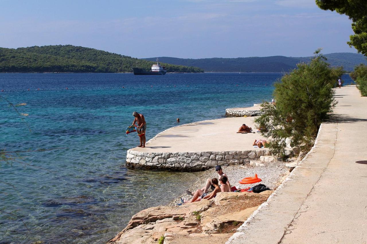 Apartments By The Sea Bobovisca Na Moru, Brac - 5682 Ložišće Bagian luar foto